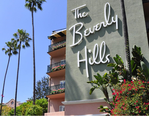 Outer look of Park Facial Plastics clinic in Beverly Hills